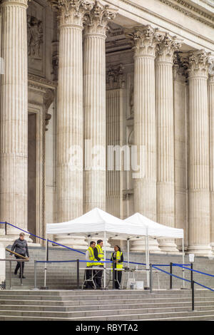 Security checks put in place outside St Paul's Cathedral, City of London, UK Stock Photo