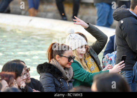 Foto Fabrizio Corradetti/LaPresse 13 gennaio 2019 Roma, Italia  Cronaca Fontana di Trevi Nella foto: Stock Photo