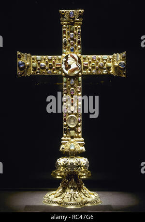 Cross of the Emperor Lothair II (835-869). 11th century. Gold and precious gems. Aachen Cathedral Treasury. Germany. Stock Photo