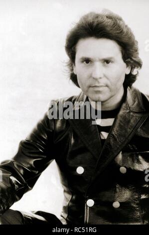 RAPHAEL. RAFAEL MARTOS SANCHEZ. CANTANTE ESPAÑOL.LINARES 1943. RAPHAEL ...