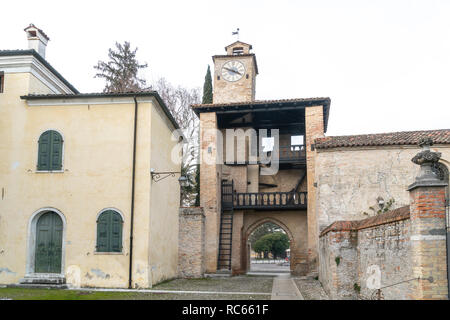 Entrance door to the medieval fort in the small town of Cordovado, Friuli Venezia Giulia region, Italy Stock Photo