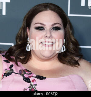 Santa Monica, United States. 13th Jan, 2019. Santa Monica, United States. 13th Jan, 2019. Actress Chrissy Metz wearing a Kate Spade dress, Stuart Weitzman shoes, David Webb earrings and ring, Graziela Gems rings and an Anya Hindmarch clutch arrives at the 24th Annual Critics' Choice Awards held at the Barker Hangar on January 13, 2019 in Santa Monica, Los Angeles, California, United States. (Photo by Xavier Collin/Image Press Agency) Credit: Image Press Agency/Alamy Live News Stock Photo
