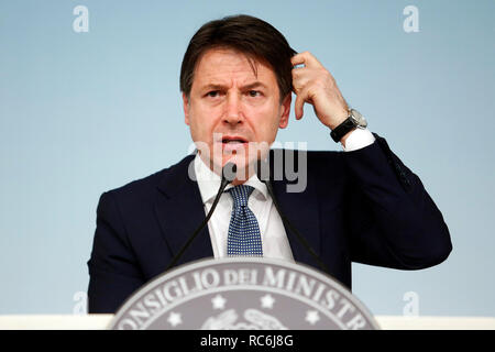 Rome, Italy. 14th January, 2019. Giuseppe Conte  Rome January 14th 2019. Press conference of the Minister of the Internal Affairs, of the Premier and of the Minister of Justice. Foto Samantha Zucchi Insidefoto Credit: insidefoto srl/Alamy Live News Stock Photo