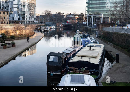 Regents Canal, Kings Cross, London, UK Stock Photo