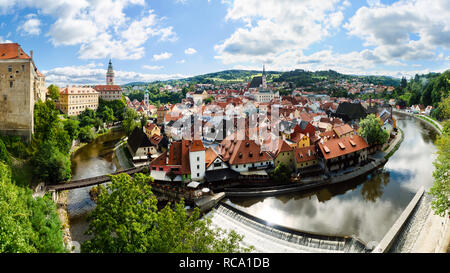 Panorama of Vltava river bend and Cesky Krumlov castle, old town and St. Vitus church, Cesky Krumlov, Czech Republic Stock Photo