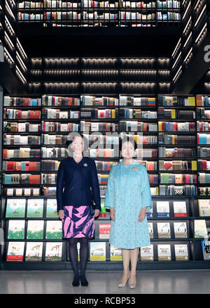 (190115) -- BEIJING, Jan. 15, 2019 (Xinhua) -- Peng Liyuan (R), the wife of Chinese President Xi Jinping, attends a show including poetry reading and musical performances with Jenni Haukio, wife of Finnish President Sauli Niinisto, in Beijing, capital of China, Jan. 15, 2019. (Xinhua/Ding Lin) Stock Photo