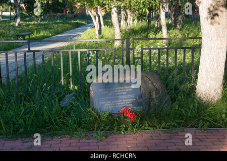 Monument to the 'In memory of the Yakutyan prisoners Solovki'. Russia, Arkhangelsk region, Primorsky district, Solovki Stock Photo