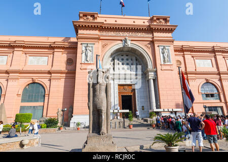 View of the impressive entrance of the iconic Museum of Egyptian Antiquities (Cairo Museum), a leading attraction in Cairo, Egypt on a sunny day Stock Photo