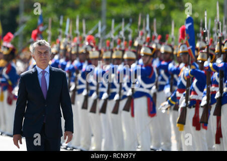 Brasilia, Brazil. 16th January, 2019. Visit of the President of Argentina - Mauricio Macri, President of Argentina, on Wednesday, January 16, during a visit by Mauricio Macri, President of Argentina, to Jair Bolsonaro, President of the Republic, held in the Planalto Palace. Photo: Mateus Bonomi / AGIF Credit: AGIF/Alamy Live News Stock Photo