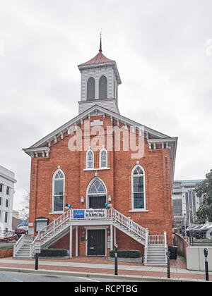 Front exterior of the Dexter Avenue King Memorial Baptist Church, where Martin Luther King Jr preached, in Montgomery Alabama, USA. Stock Photo