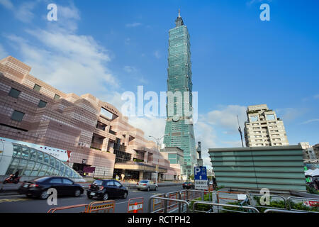 Taipei, Taiwan - November 24, 2018: The high building Taipei 101 tower located in finacial distict, Taipei, Taiwan. Stock Photo