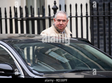 Geoffrey Cox, Attorney General and Member of Parliament for the constituency of Torridge and West Devon, leaves Downing Street after a Cabinet meeting. Stock Photo