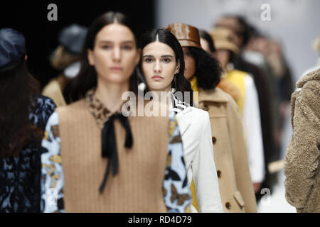 Berlin, Germany. 16th Jan, 2019. Models display creations of Riani during Berlin Fashion Week Autumn/Winter 2019/2020 in Berlin, capital of Germany, on Jan. 16, 2019. Credit: Binh Truong/Xinhua/Alamy Live News Stock Photo
