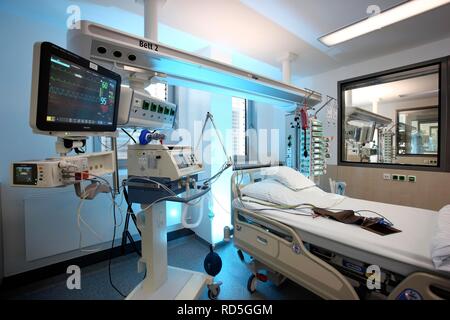 Empty hospital bed, intensive care unit, hospital Stock Photo