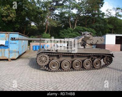 AMX 13 103CV B16 of the Royal Dutch Army pic1 Stock Photo - Alamy