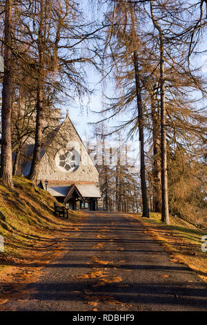 Pathway leading up to the entrance of Crathie Church, Crathie Kirk, Aberdeenshire, Scotland. Stock Photo