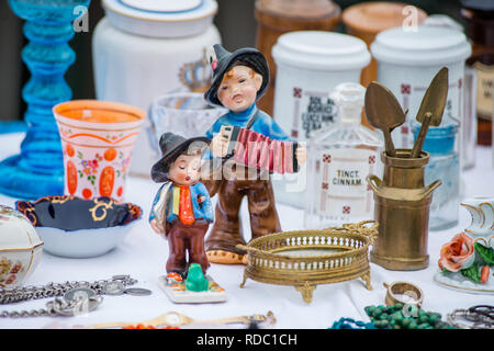 Vienna Naschmarkt Linke Wienzeile flea market antique market. Austria. Stock Photo