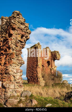 The ruins of Red Castle at Lunan Bay, Angus,  Scotland. Stock Photo