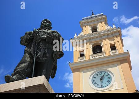 Garibaldi statue in front of the Palazzo del Governatore, Governor's Palace, on Piazza Garibaldi square, Parma, Emilia Romagna Stock Photo