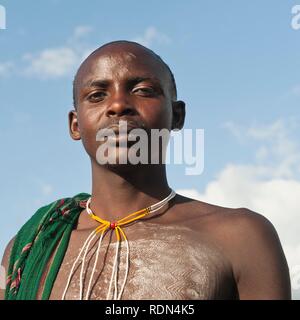 Donga stick fighter, Surma tribe, Tulgit, Omo River Valley, Ethiopia, Africa Stock Photo