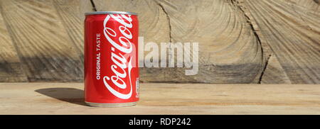 Coca cola christmas label hi-res stock photography and images - Alamy