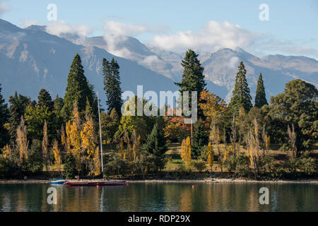 Scene along the waterfront of Lake Wakatipu in Queenstown on the South ...