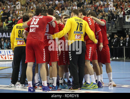 Berlin, Germany. 17th Jan, 2019. Team Serbia during the IHF Men's World Championship 2019, Group A handball match between Germany and Serbia on January 17, 2019 at Mercedes-Benz Arena in Berlin, Germany - Photo Laurent Lairys/DPPI Credit: Laurent Lairys/Agence Locevaphotos/Alamy Live News Stock Photo