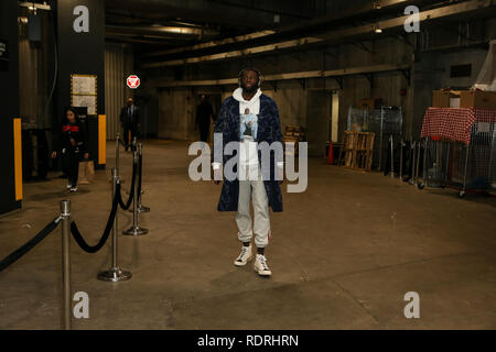 Los Angeles, CA, USA. 18th Jan, 2019. Golden State Warriors forward Draymond Green #23 before the Golden State Warriors vs Los Angeles Clippers at Staples Center on January 18, 2019. (Photo by Jevone Moore) Credit: csm/Alamy Live News Stock Photo