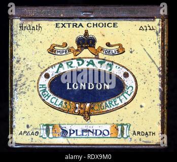 ardath cigarette tin Ardath cigarettes hi-res stock photography and images