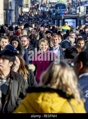 A general view of shoppers on Princes Street in Edinburgh, as there are five shopping days left  Featuring: Christmas shoppers Where: Edinburgh, United Kingdom When: 19 Dec 2018 Credit: Euan Cherry/WENN Stock Photo
