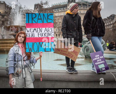 London, UK. 19th January 2019. Women's rights 'Bread and Roses' rally in Trafalgar Square. Credit: Guy Corbishley/Alamy Live News Stock Photo