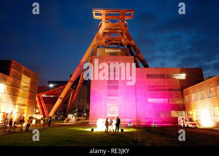 Headframe or winding tower of the Zollverein Coal Mine, Shaft XII, during Extraschicht, extra shift, night of industrial culture Stock Photo