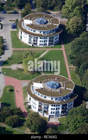 Round multi-family houses in Essen-Schonnebeck, am Drostenbusch, Essen, North Rhine-Westphalia Stock Photo