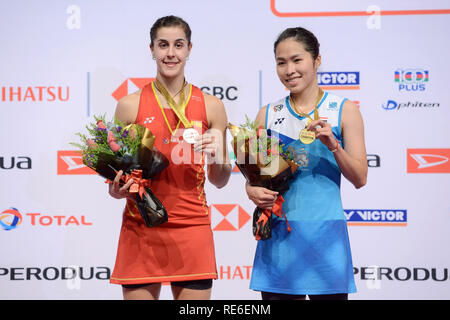 Kuala Lumpur Malaysia 20th Jan 2019 Ratchanok Intanon R Of Thailand And Carolina Marin Of Spain Pose On The Podium After The Women S Singles Final Match Against Carolina Marin Of Spain At