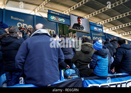 Huddersfield, UK. 20th Jan, 2019.  Editorial use only, license required for commercial use. No use in betting, games or a single club/league/player publications.Huddersfield Town fans watch a message from former manager David Wagner during half time of the Premier League match between Huddersfield Town and Manchester City at John Smith's Stadium on January 20th 2019 in Huddersfield, England. (Photo by Daniel Chesterton/phcimages.com) Credit: PHC Images/Alamy Live News Stock Photo