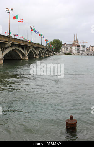 Bayonne, France. Views of the river Adour, the Pont Saint-Esprit bridge and the Cathedral of Saint Mary Stock Photo