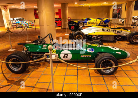 FONTVIEILLE, MONACO - JUN 2017: green LOTUS 25 FORMULA ONE F1 1962 in Monaco Top Cars Collection Museum. Stock Photo