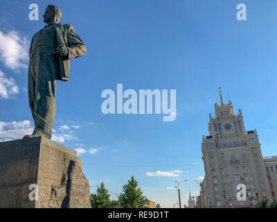 Monument to the Soviet poet Vladimir Mayakovsky on Triumph Square near Tverskaya street in Moscow, Russia. It was erected in 1958. Beautiful view of o Stock Photo