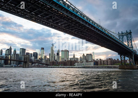 The Downtown Manhattan skyline as seen from Brooklyn Bridge Park Stock Photo