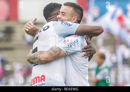 PR - Curitiba - 01/20/2019 - Paranaense 2019, Paran x Operator - Operario players celebrate victory at the end of the match against Parana Clube at Vila Capanema stadium for the state championship 2019. Photo: Gabriel Machado / AGIF Stock Photo