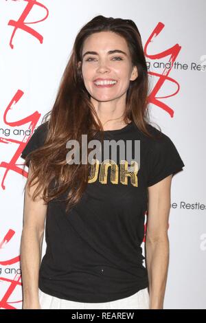 Amelia Heinle at arrivals for THE YOUNG AND THE RESTLESS Celebrates 30