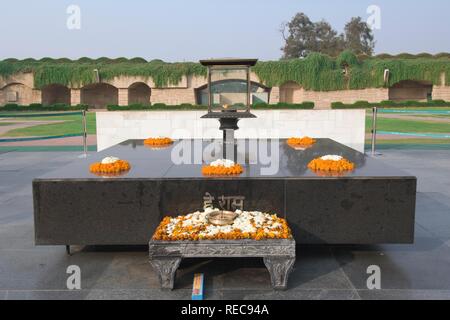 Raj Ghat or Gandhi Samadhi, memorial site of Gandhi's cremation, Delhi, India Stock Photo