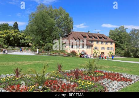 Gateway of the Baroque castle of Mainau, Mainau Island, Lake Constance, Konstanz district, Baden-Wuerttemberg, Europe Stock Photo