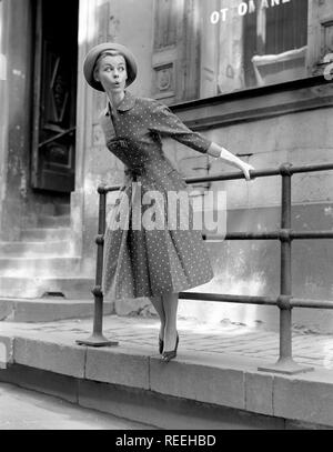 Fashion 1975 hi-res stock photography and images - Alamy