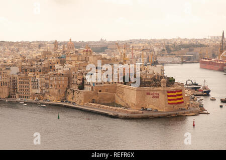 View of Senglea town across the Grand Harbour from the Upper Barrakka Gardens in Valletta, Malta. Stock Photo