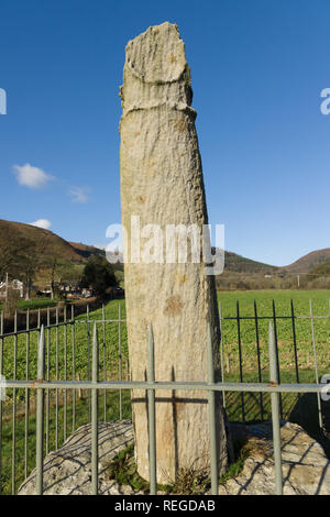 Elisegs Pillar a 9th century stone monument erected by Prince Cyngen ap Cadell of Powys near Valle Crucis Abbey Llangollen North Wales Stock Photo