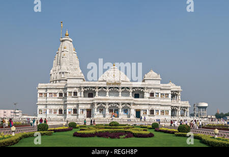 The Prem Mandir is a Hindu Temple, known as 'the sanctuary of God's adoration', It is located in in Vrindavan, Mathura. India. Stock Photo