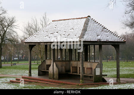 Finsbury Park, North London, UK. 23rd Jan, 2019. UK Weather: Snow covered Finsbury Park, north London. Credit: Dinendra Haria/Alamy Live News Stock Photo