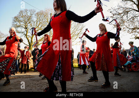 Grimsby folk dancing group The Herring Gals celebrate Wassail at the Skidbrooke Cyder Company, Lincolnshire, England. Stock Photo