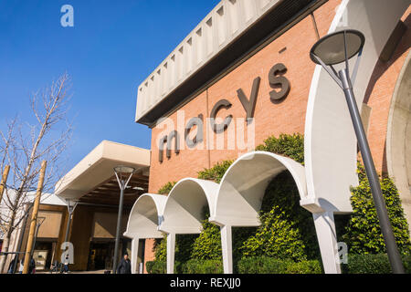 H M Clothing Store Large Logo On Building Front Ocean Terminal Shopping Centre Leith Edinburgh Scotland Uk Stock Photo Alamy